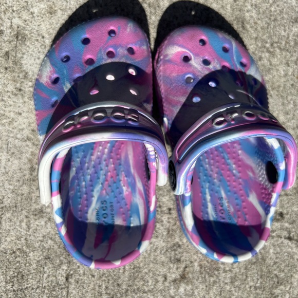 Infant Crocs - Picture 2 of 4